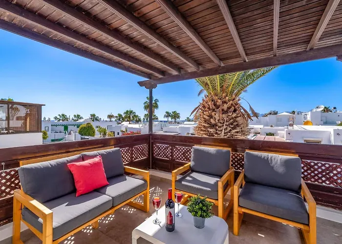 Karina By Villa Puerto del Carmen (Lanzarote)